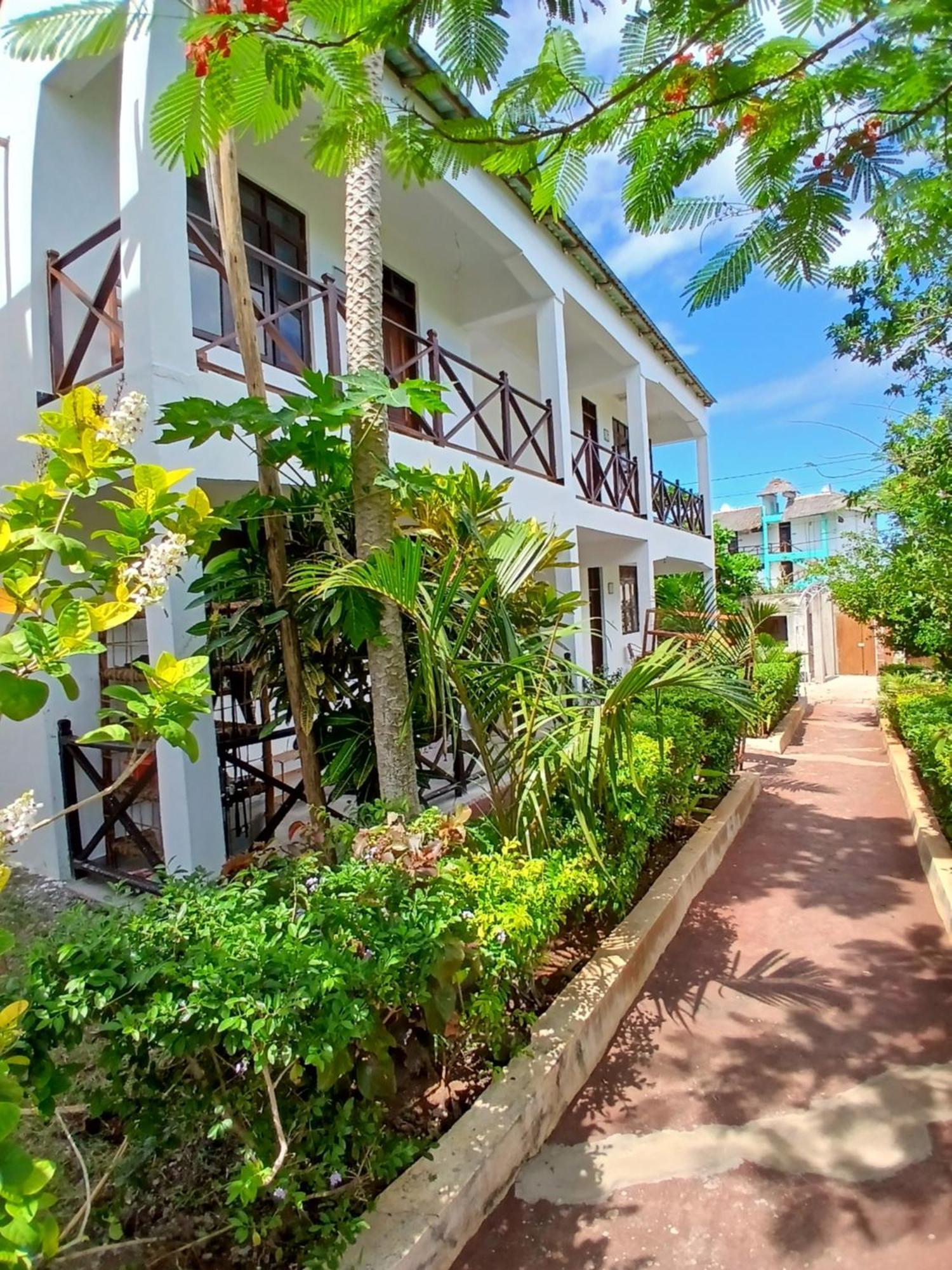 Majani Breeze Villa Nungwi Kültér fotó